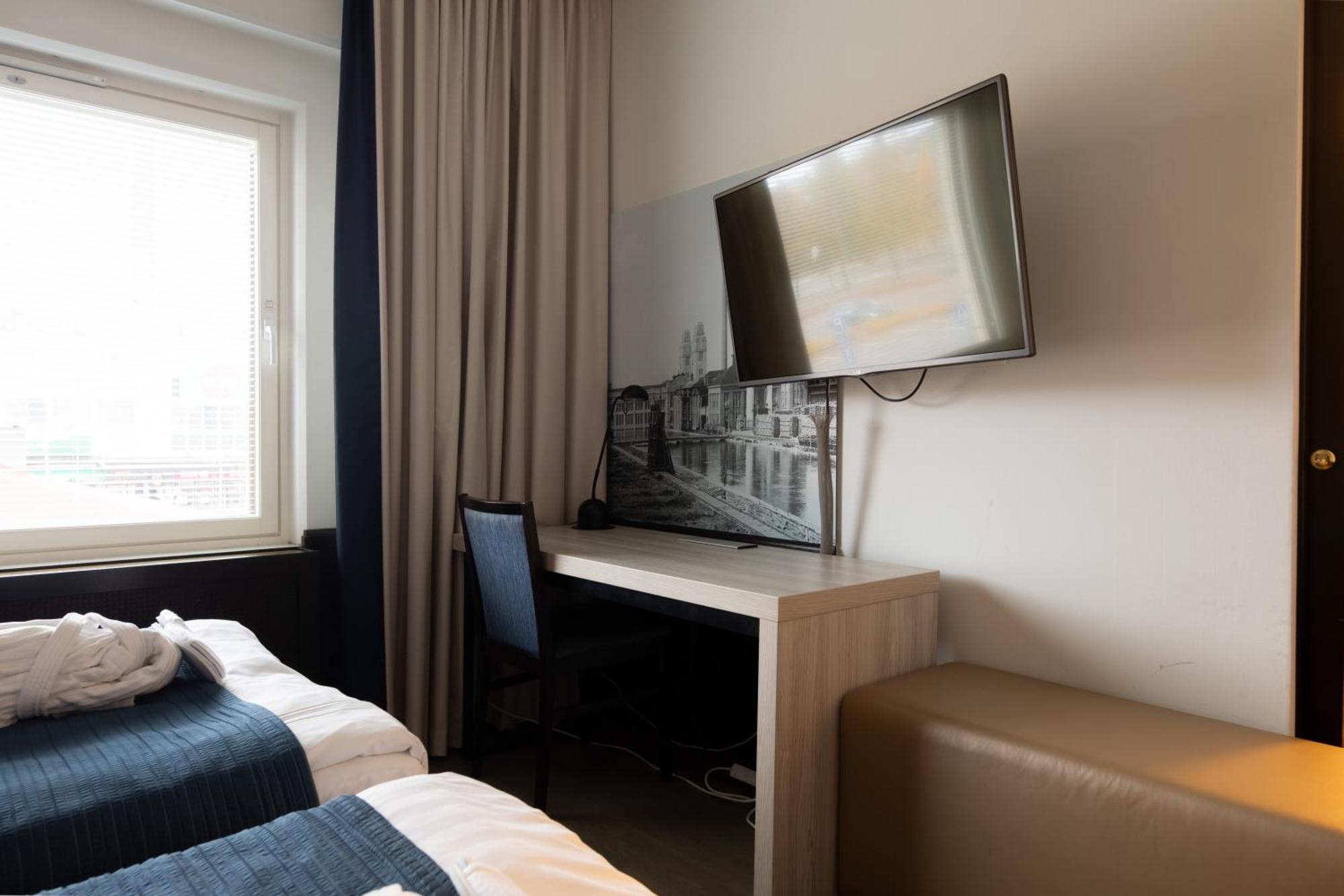 Hotel Oscar Варкаус Экстерьер фото