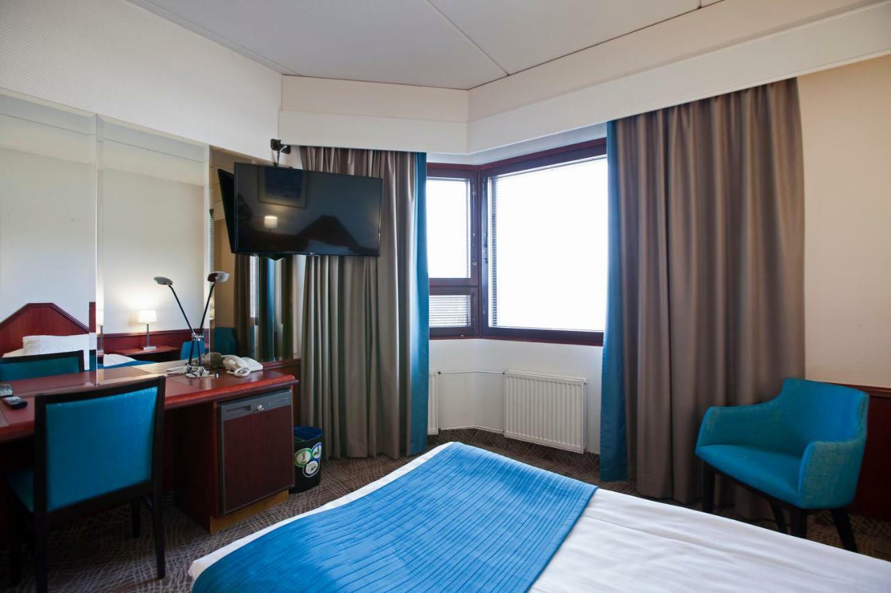 Hotel Oscar Варкаус Экстерьер фото